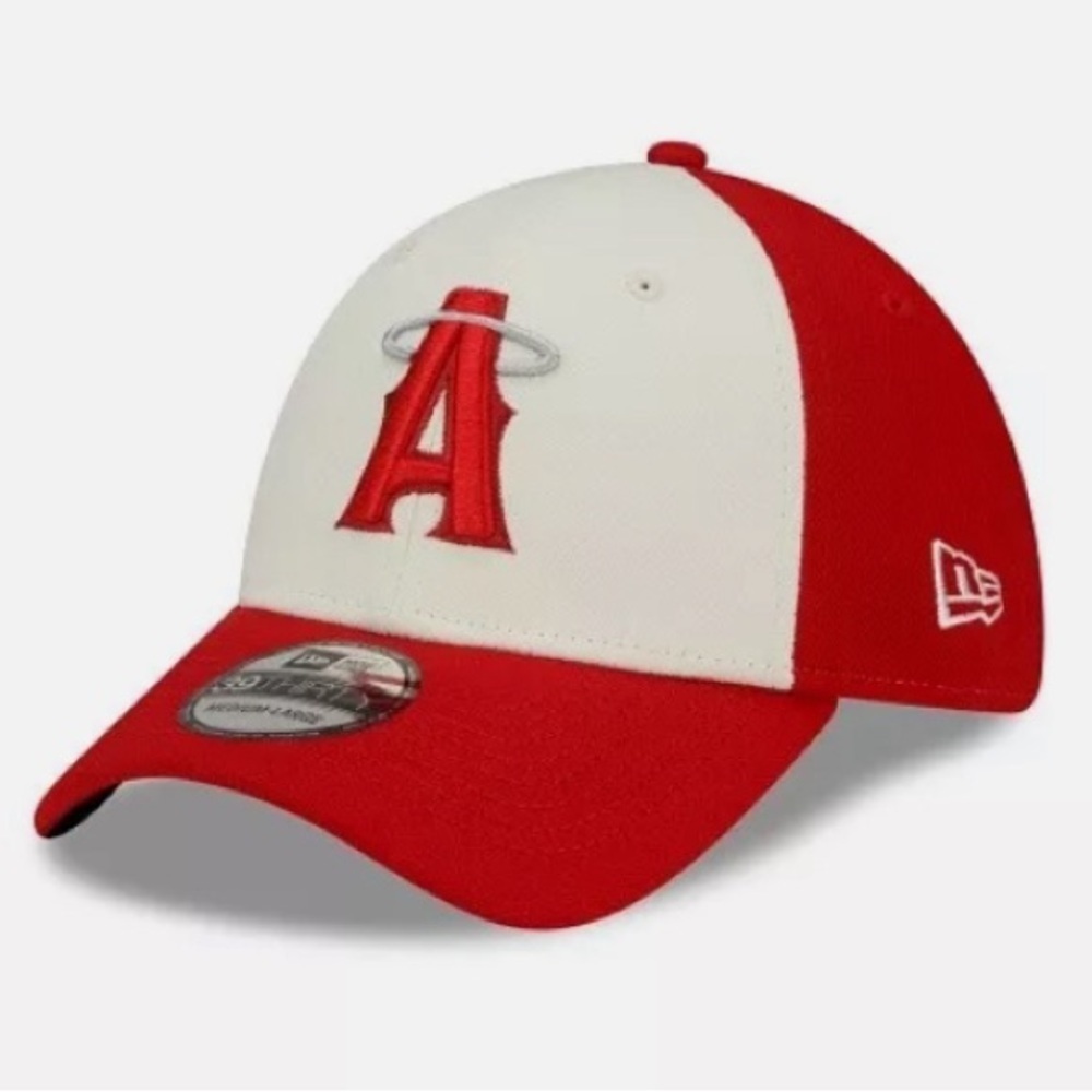 Los Angeles Angels New Era -NEW- City Connect Off- 39THIRTY MLB Stretch Flex Cap